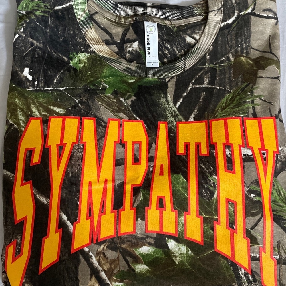 DRAKE RELATED SYMPATHY T-SHIRT - Picture 2 of 6